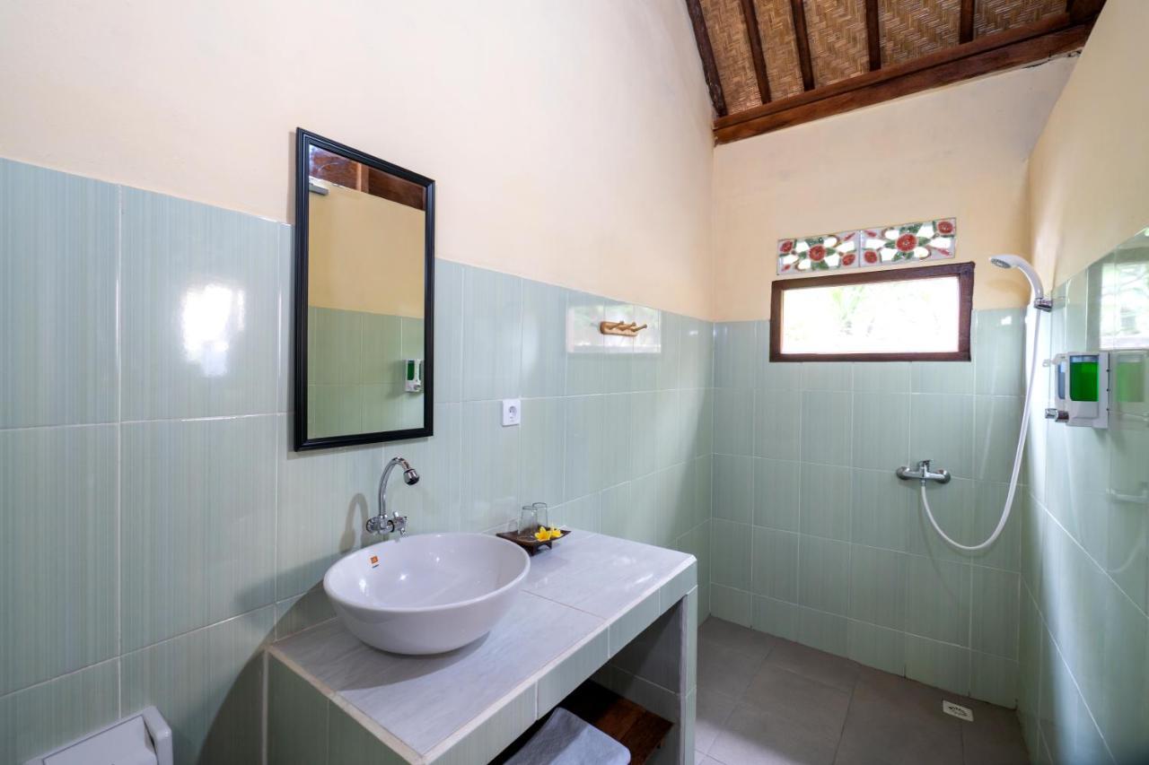 Krisna Home Stay Lembongan Exterior foto